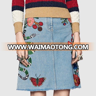 2017 spring and summer new design emboridery skirt, Applique women Denim skirt